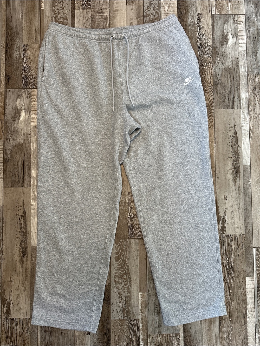 Nike Light Gray Men's Fleece Sweatpants